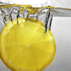 Лимонова вода против нерви