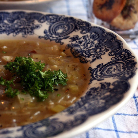 Large luchena supa
