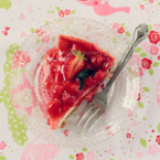 Торта брюле с ягоди