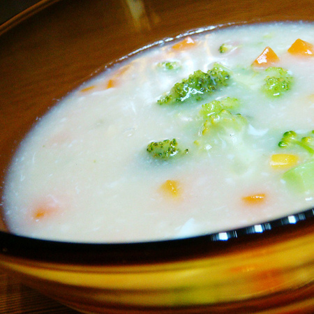 Large supa ot karfiol s brokoli