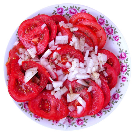 Large salata s domati i luk