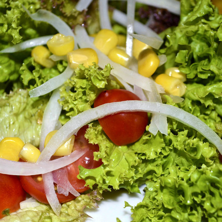 Large zelena salata s tsarevitsa