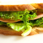 Свеж сандвич с мортадела