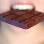 Шоколадът ни пази от инсулт