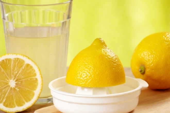 Сок от лимон срещу камъни в бъбреците