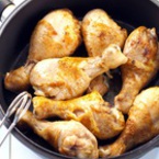 Печени пилешки бутчета със зехтин и чесън