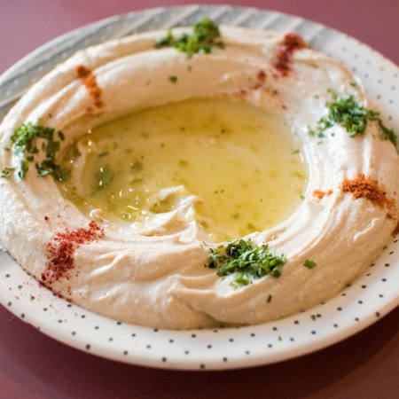 Large gratski humus