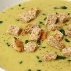 Крем супа от тиквички с крутони